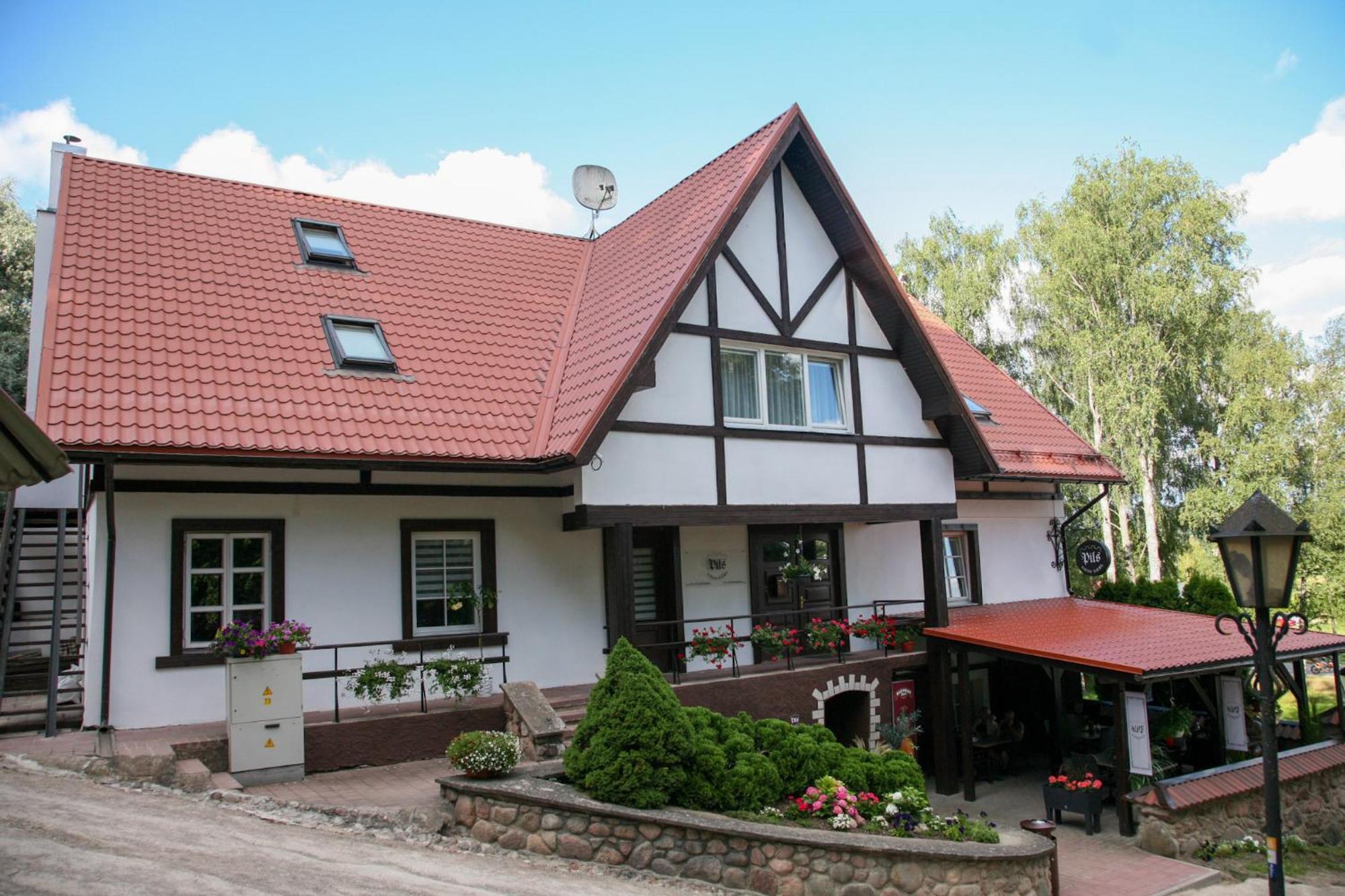Hotel Pils Kandava Exterior foto