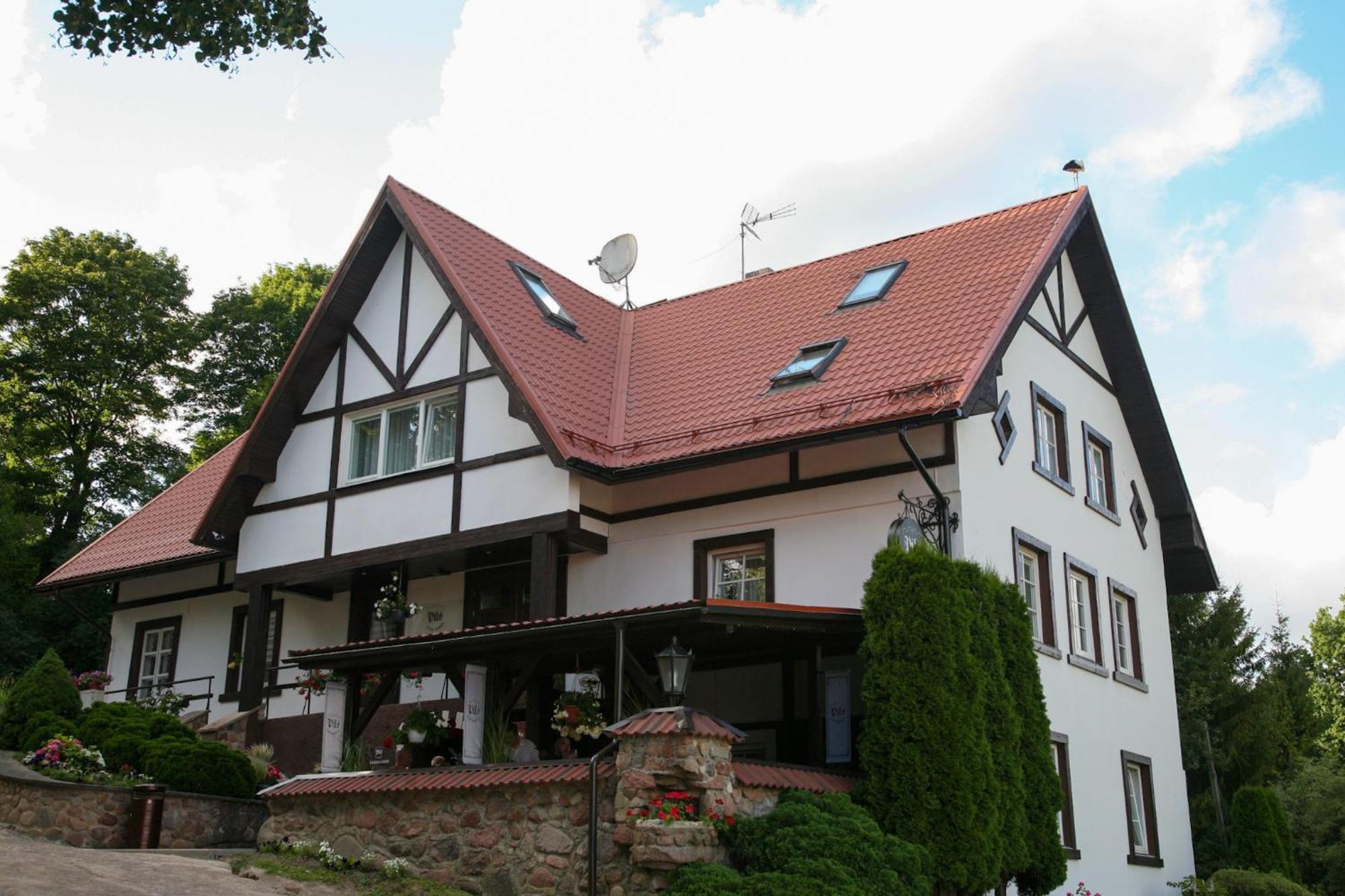 Hotel Pils Kandava Exterior foto